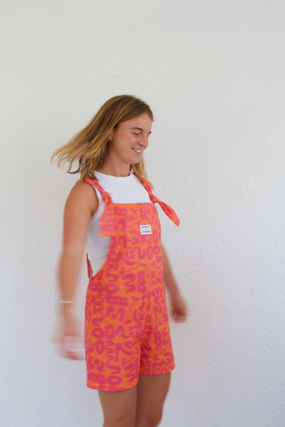 'Loopy lamps' Short dungaree